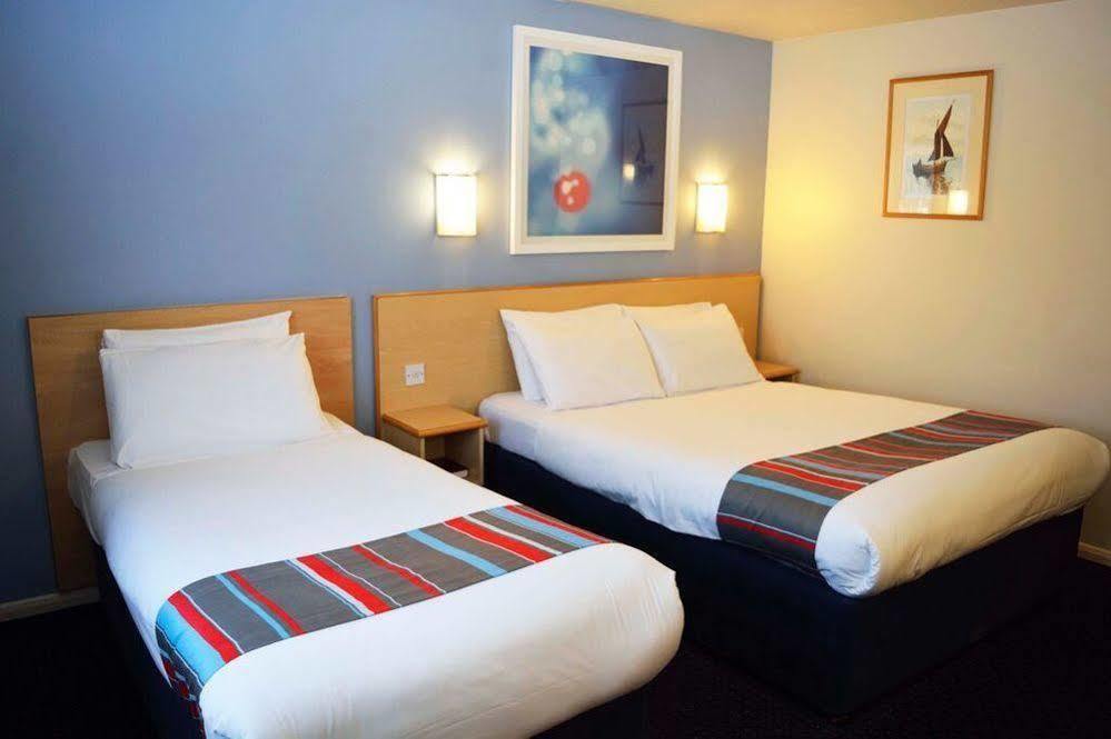 Travelodge Dublin Phoenix Park Castleknock Eksteriør bilde